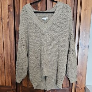 American Eagle Outfitters Green V-Neck Sweater